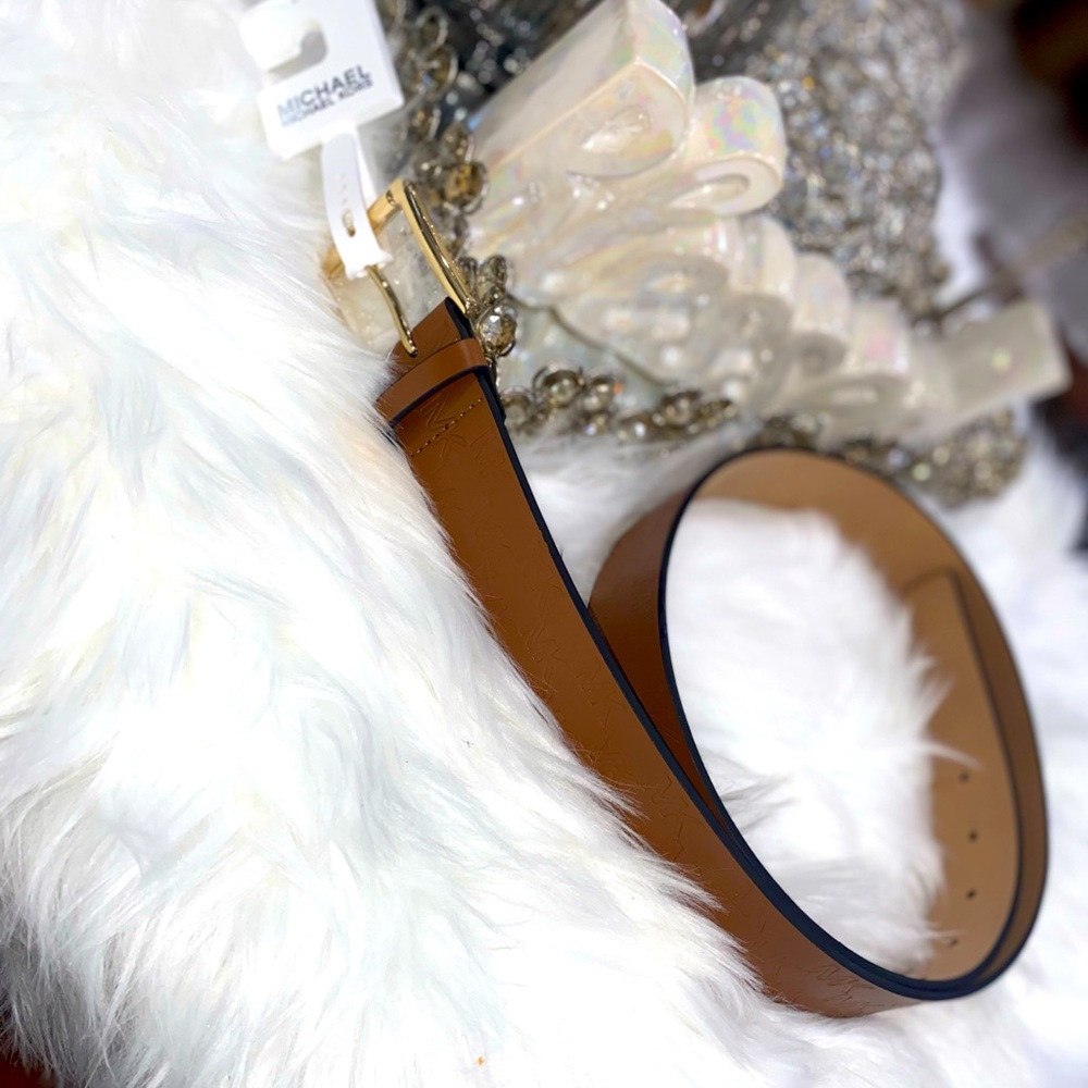 Michael kors belts ❤️